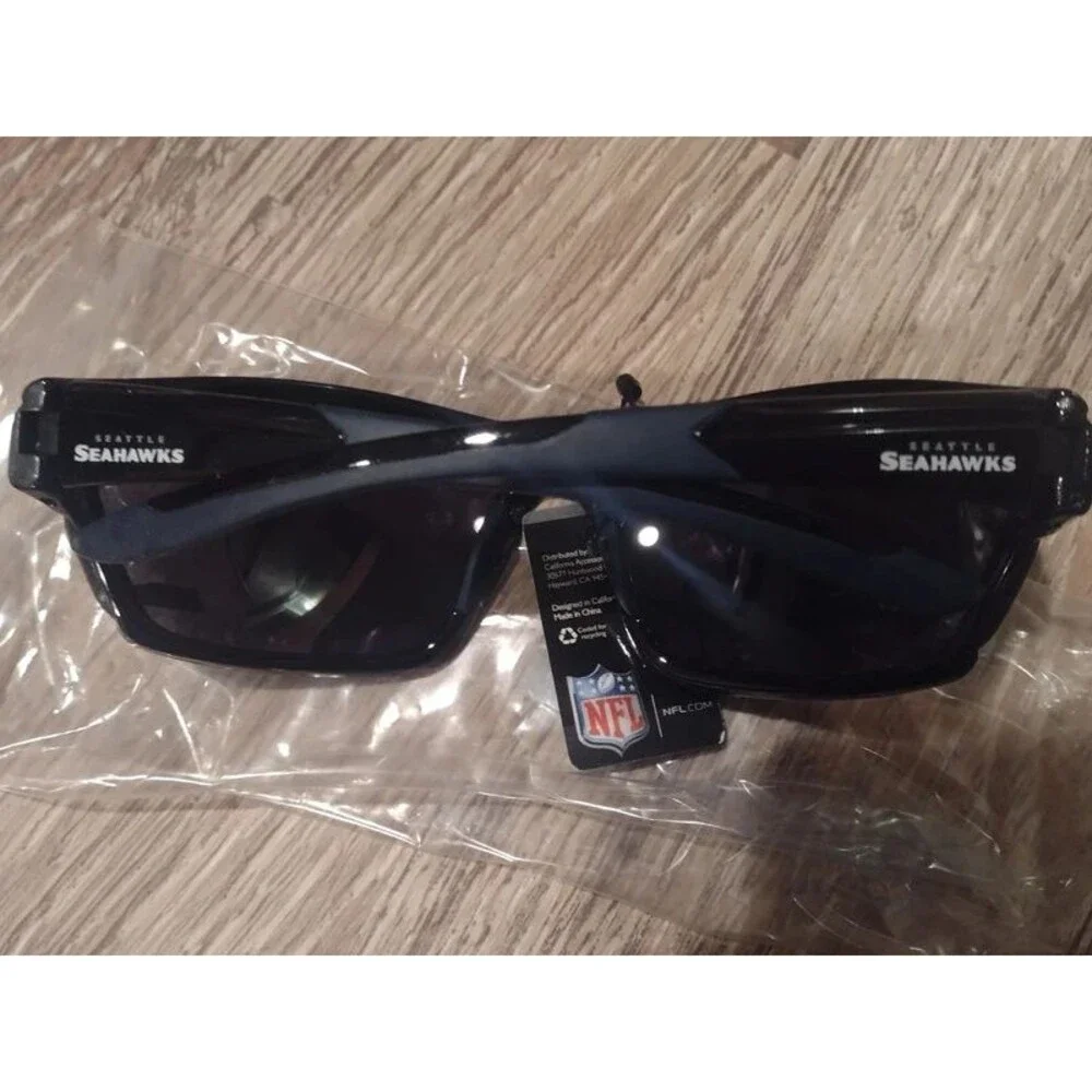 NFL Seattle Seahawks polarized sunglasses new
